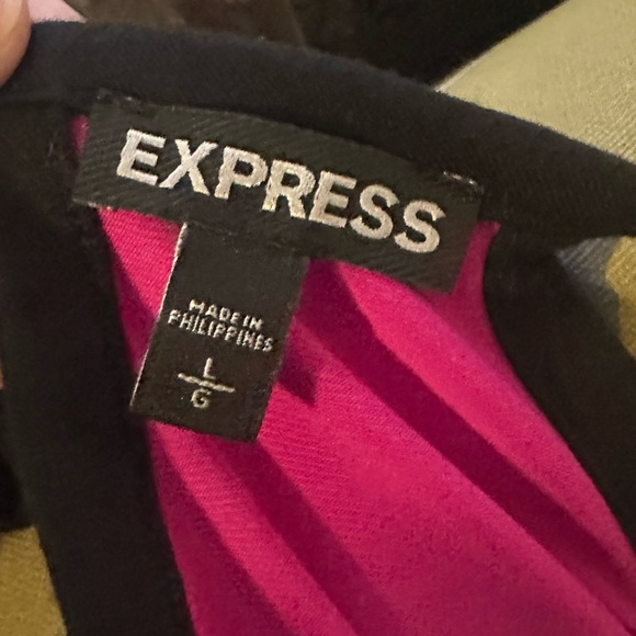Express High Neck Tank - Picture 3 of 5